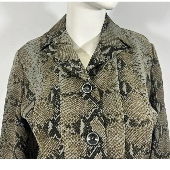 Danny & Nicole Jacket Sz 10P Snake Print Jacket Button Front 1 Piece - Picture 2 of 9